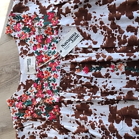 Saivana Women's Floral Embroidered Top - Brown and White - Picture 5 of 5